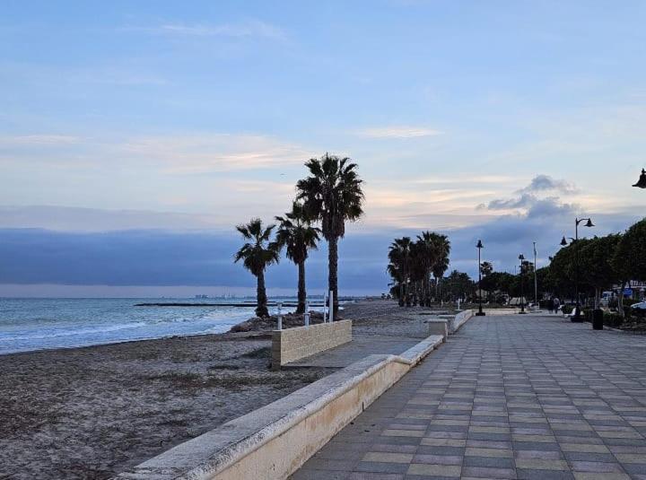Ferienwohnung Habitacion En Piso Compartido Cerca De Playa Xilxes  Exterior foto