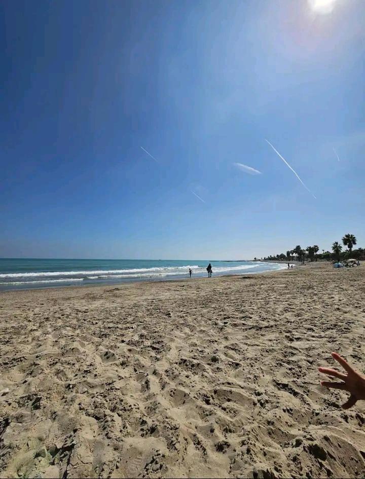 Ferienwohnung Habitacion En Piso Compartido Cerca De Playa Xilxes  Exterior foto